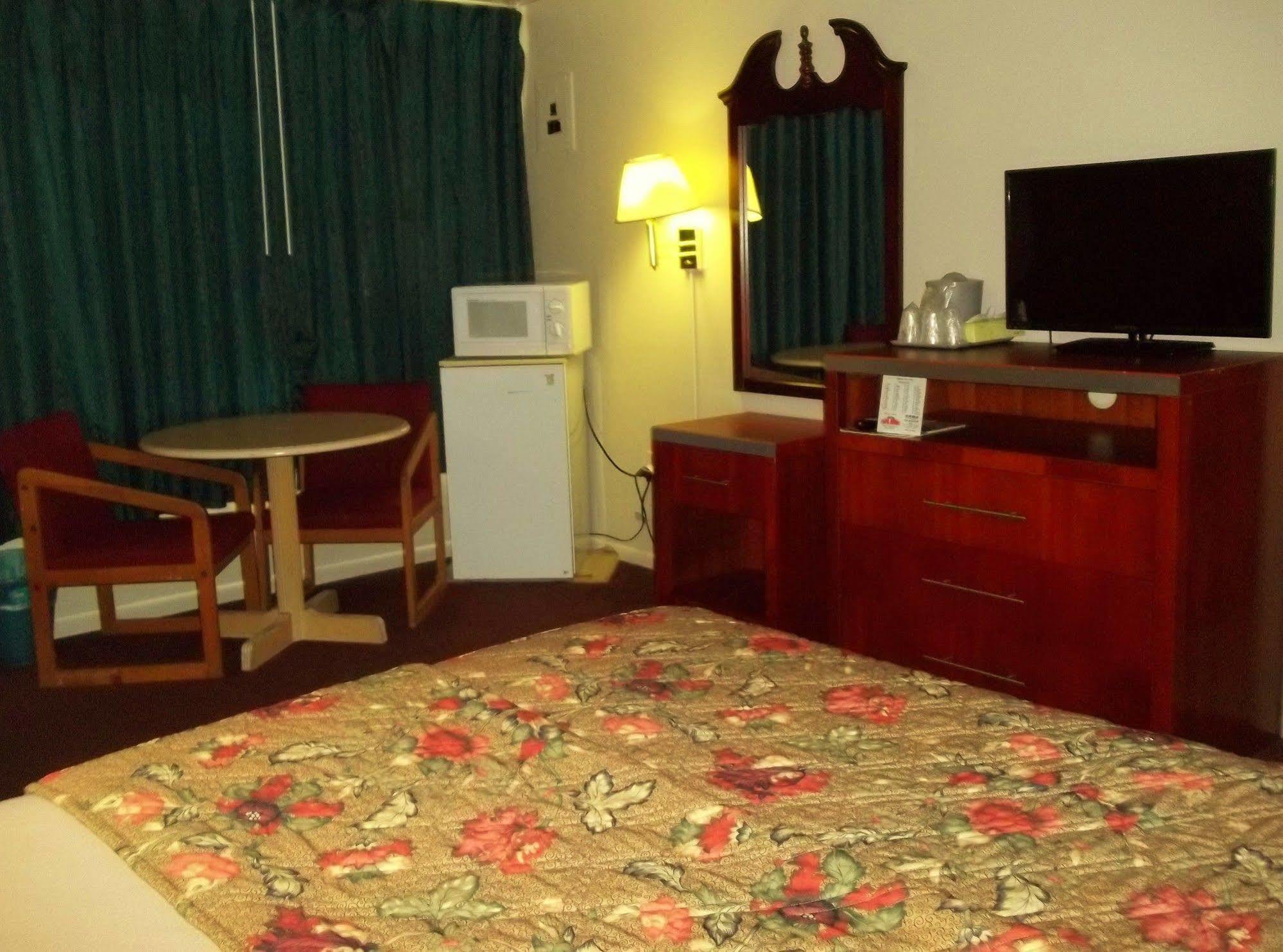 Royal Motel Hermitage Kültér fotó